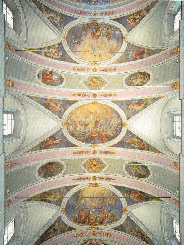 La navata - affreschi di Antonio Guadagnini - chiesa della Trasfigurazione di N.S.G.C. - Breno (BS)
